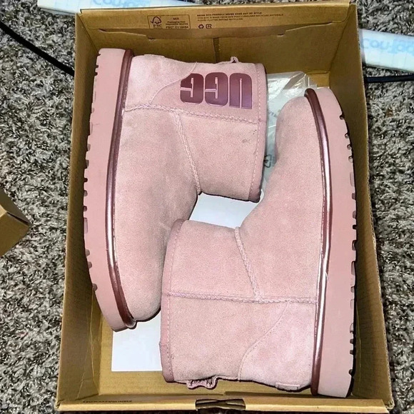 UGG Classic Mini UGG Rubber Logo Boot. - Picture 2 of 9